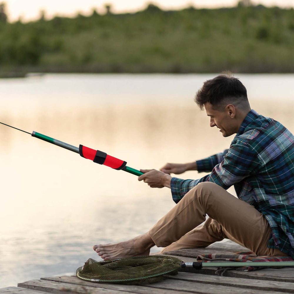 Hook protection and bait storage with lure wrap on rod