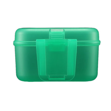 Easy open and close mechanism for quick access to live bait