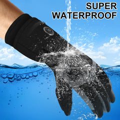 QILOVE heated gloves touchscreen tips enable phone use in cold weather.