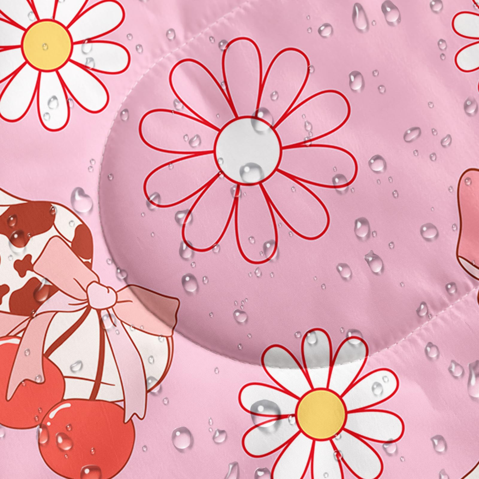 QOOMO Cowgirl-printed sleeping bag soft 190T lining for comfort.