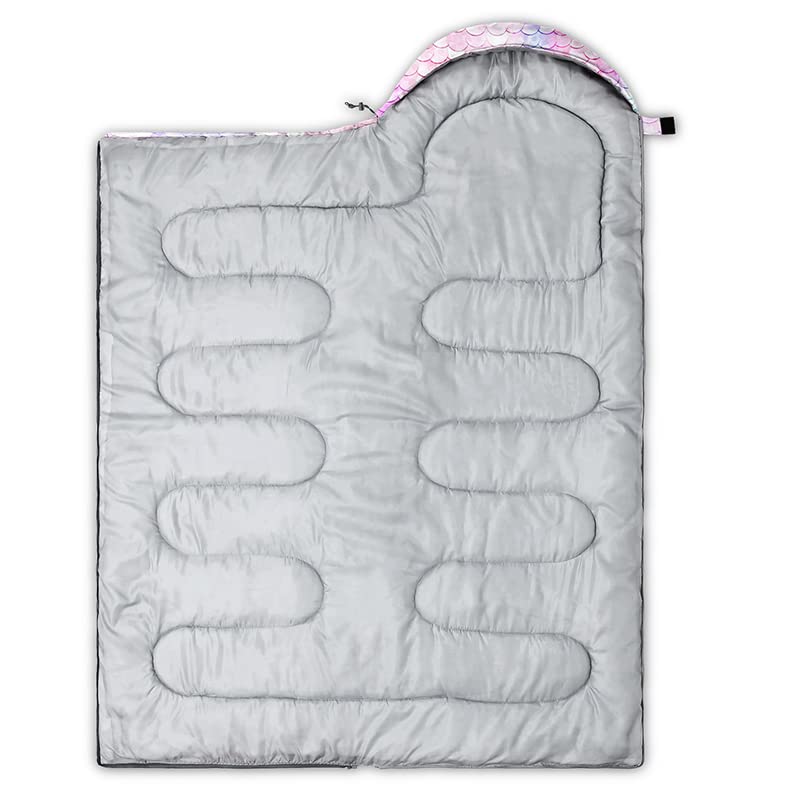 QOOMO sleeping bag features foot zip vent for adjustable airflow
