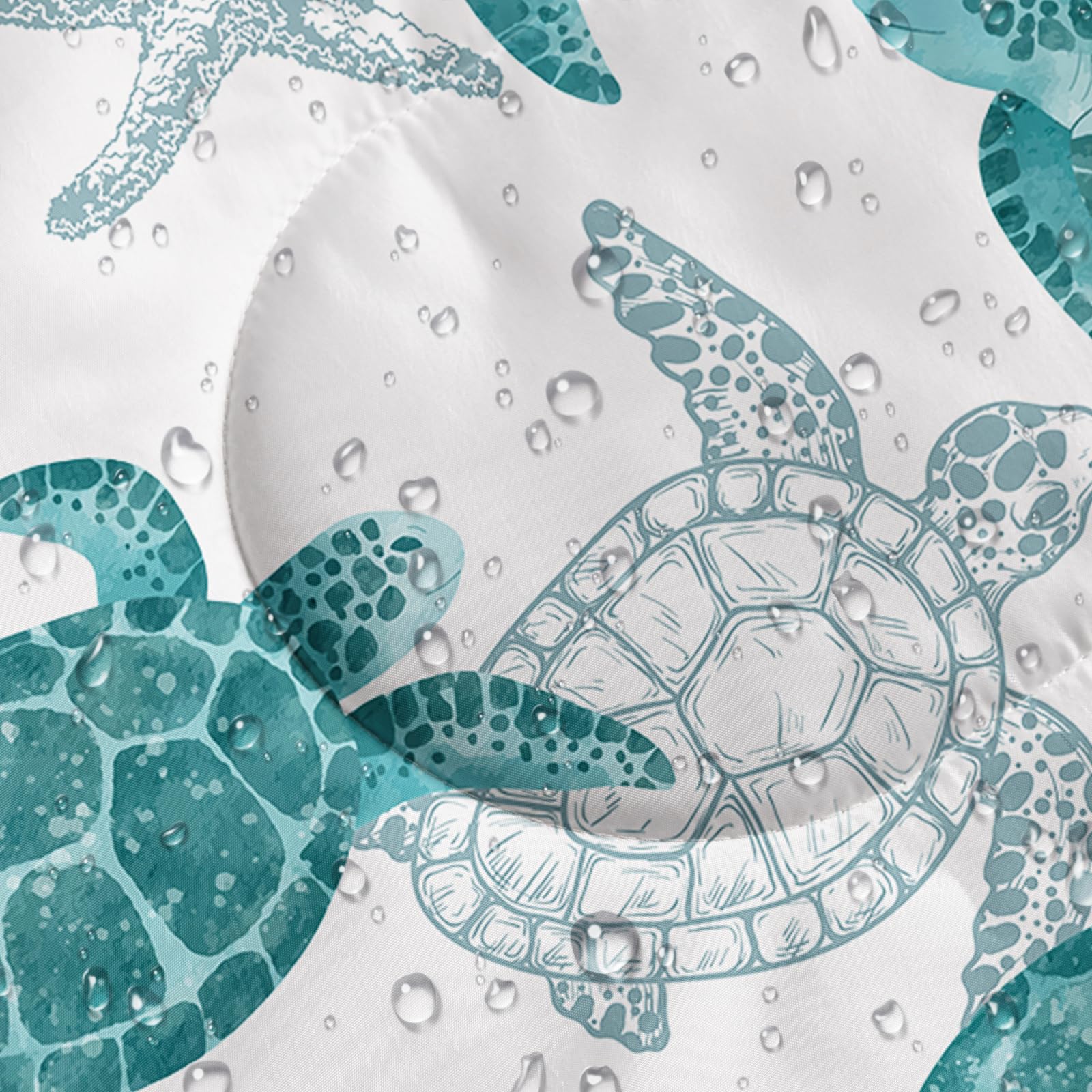 QOOMO Turtles water resistant outer shell keeps dampness at bay during rains.