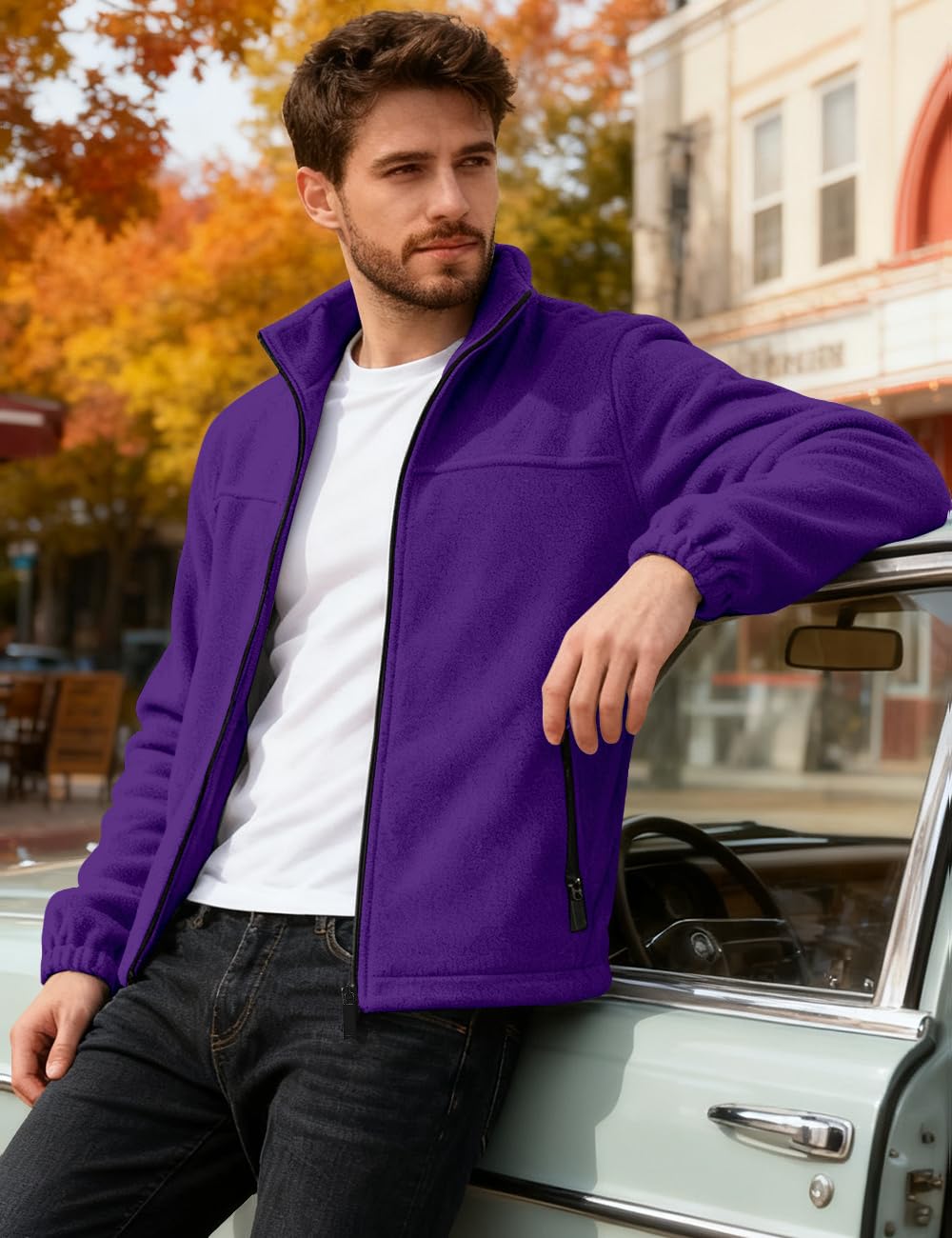 QOSOQ fleece jacket exterior pocket detail highlights secure storage on outings.