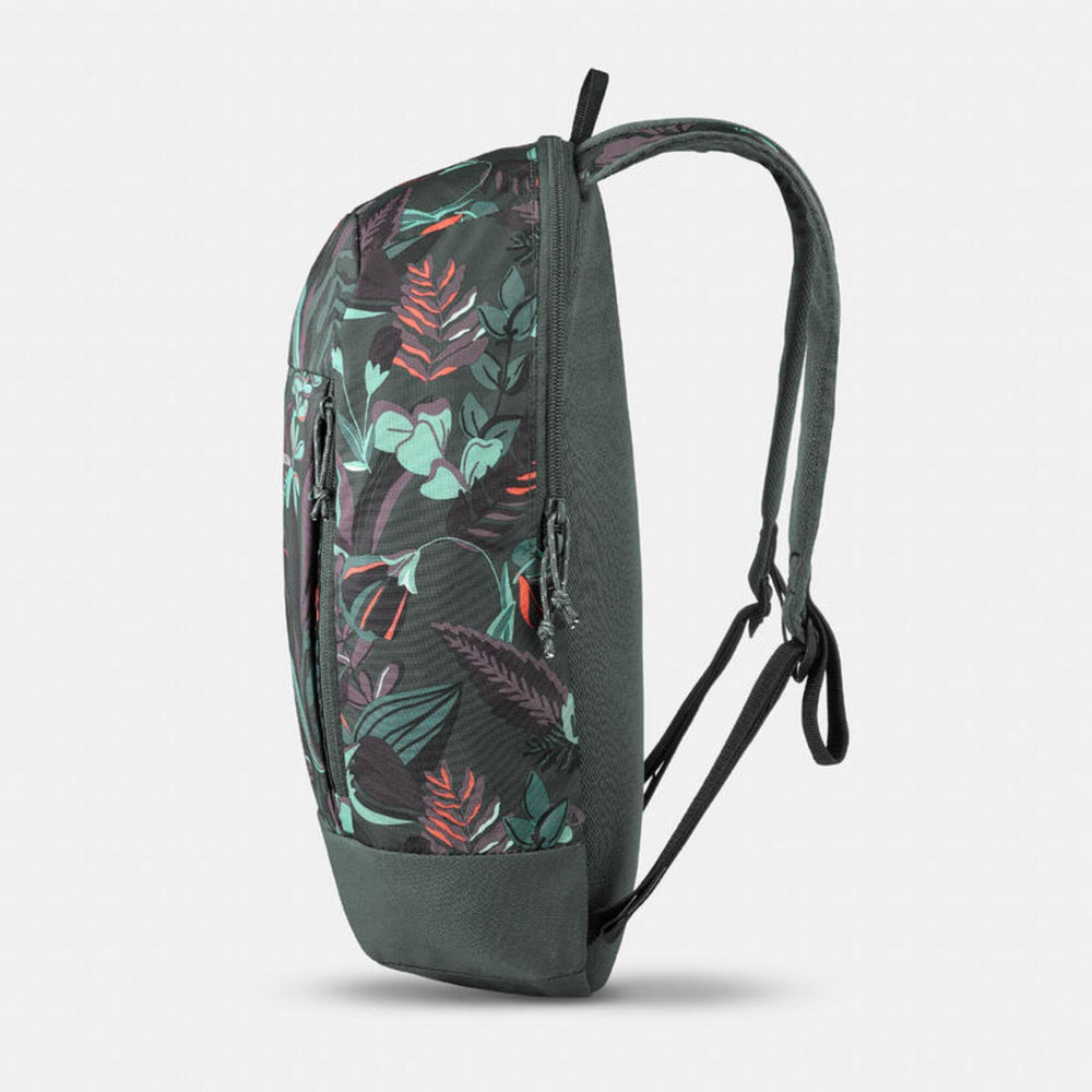 Quechua NH100 organizational features, inner valuables pocket visible