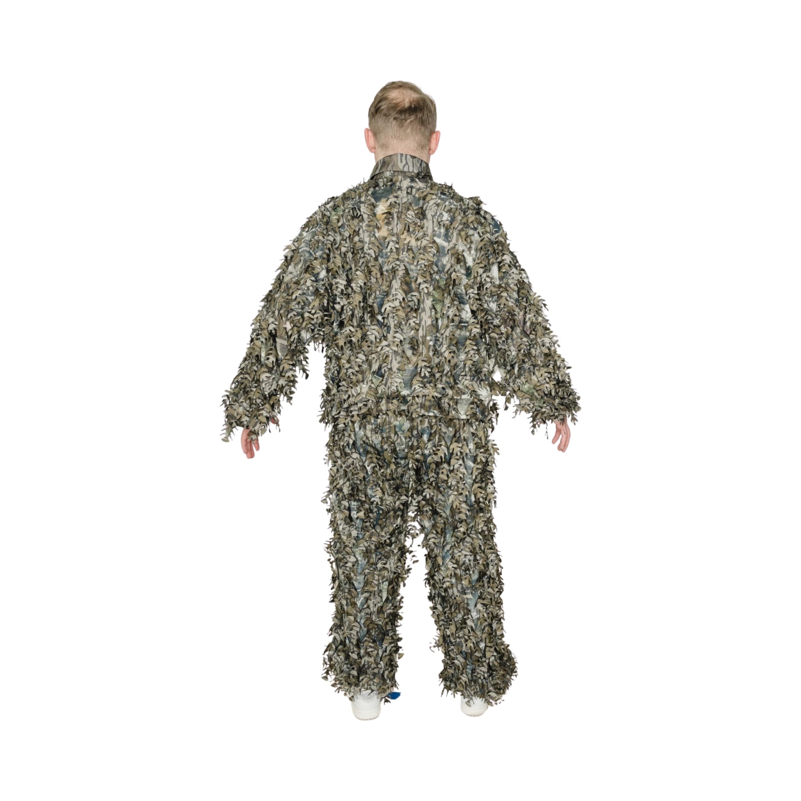 QuikCamo Leafy Suit quiet snaps showcase silent fastening ideal for stealthy hunts.