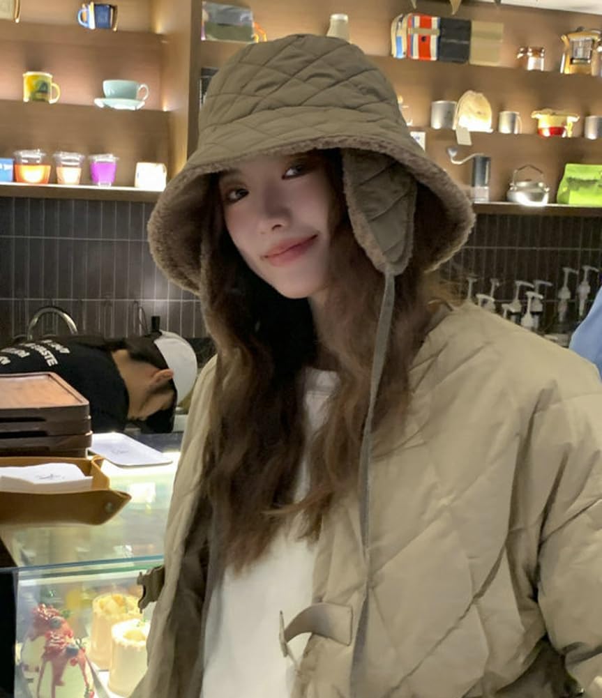 Green quilted bucket hat for women - side profile