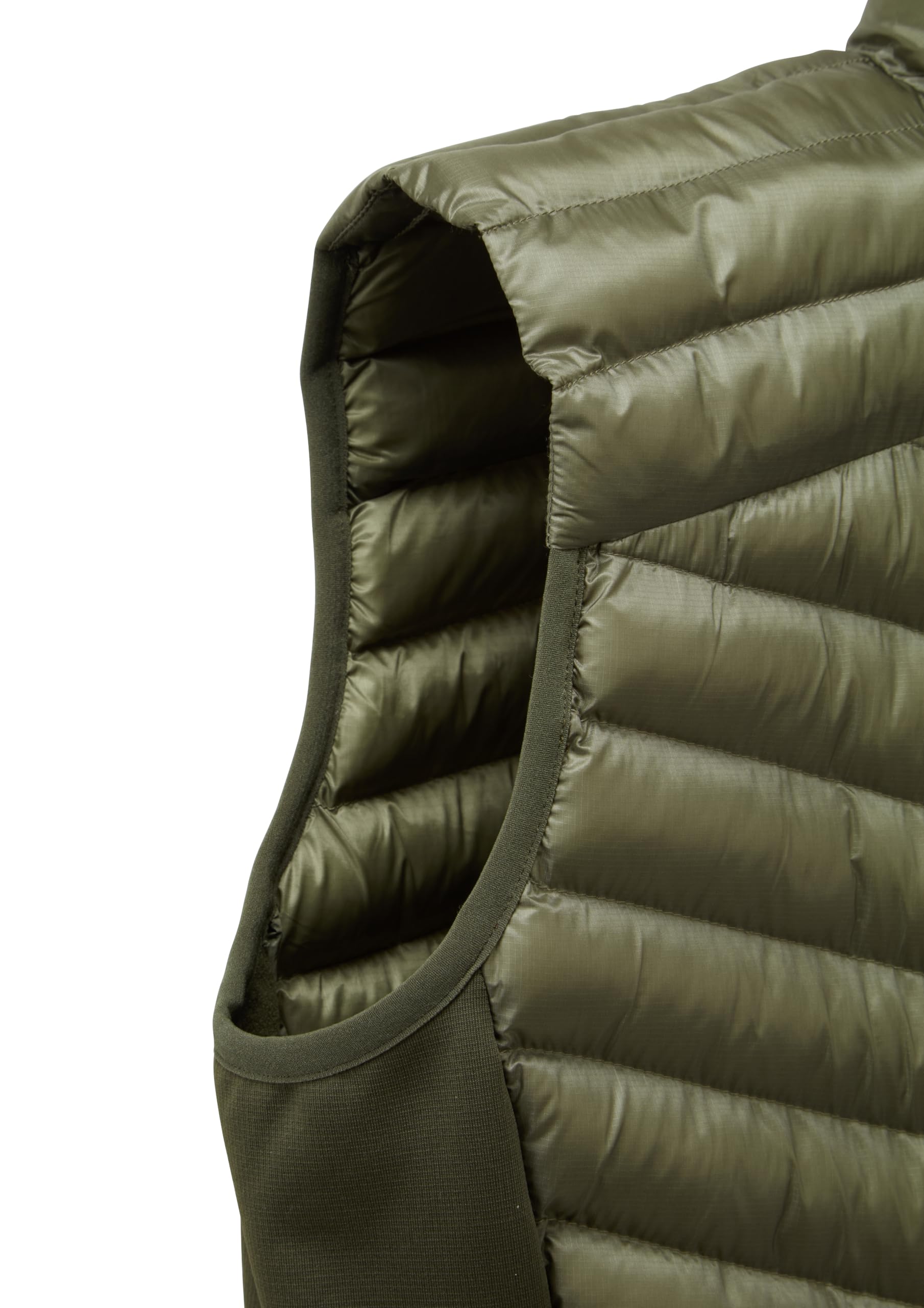 Rab Cirrus Flex Vest weighs light at 13.9oz for all-day comfort.