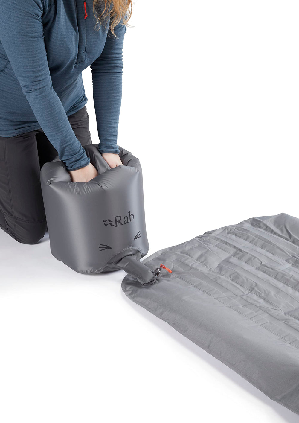 Rab Stratosphere 5.5 Regular weight 1 lb 9 oz shown on a pack setup