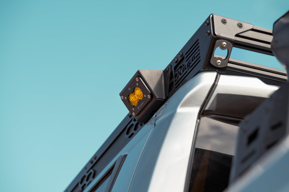 Rago Fabrication The Illuminator s2 variation mounted for maximum side lighting.