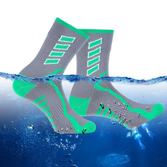 RANDY SUN Dry Socks waterproof-outer keeps feet dry during wet hikes and camping.