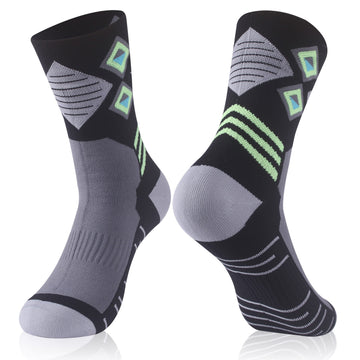 Randy Sun waterproof athletic socks seamless-breathable top-view keeps feet dry during runs.
