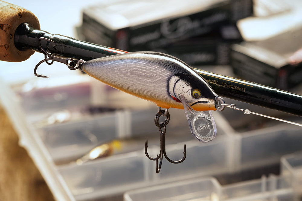 Rapala Countdown Elite 55 Gilded Silver Shad side view highlighting streamlined body