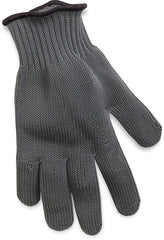 Rapala fillet glove Medium: protected hands during filleting with stainless steel fiber blend