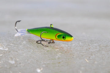 Shadow Rap in vertical jigging pose suitable for ice and open water