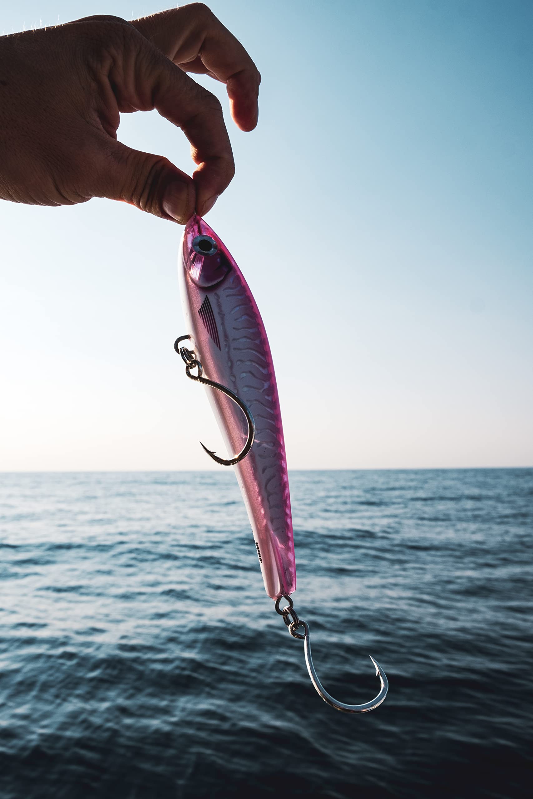 Rapala X-Rap Magnum Stick running depth detail suitable for tuna, wahoo, mahi.