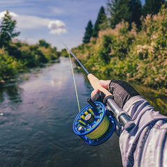 Raprance 4wt rod ultra-lightweight design feels balanced for all-day fishing comfort.