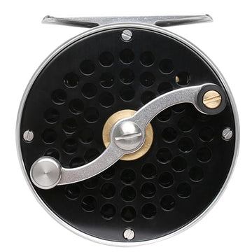 Raprance Vintage Classic Fly Reel quick-convert drag enables easy ambidextrous retrieval adjustments.