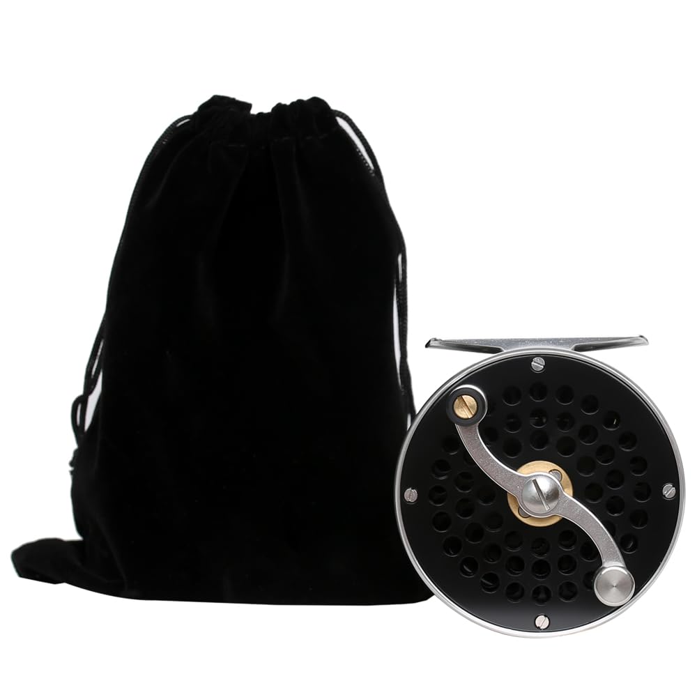 Raprance Vintage Classic Fly Reel retro design adds nostalgic flair.