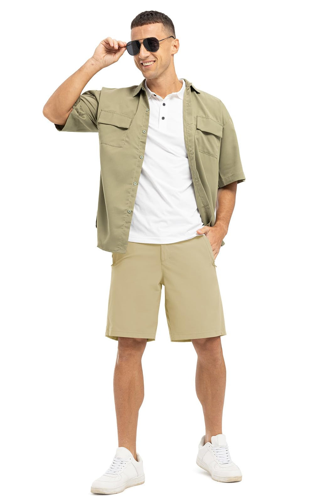 Rdruko golf shorts apricot in motion demonstrating stretch and freedom of movement