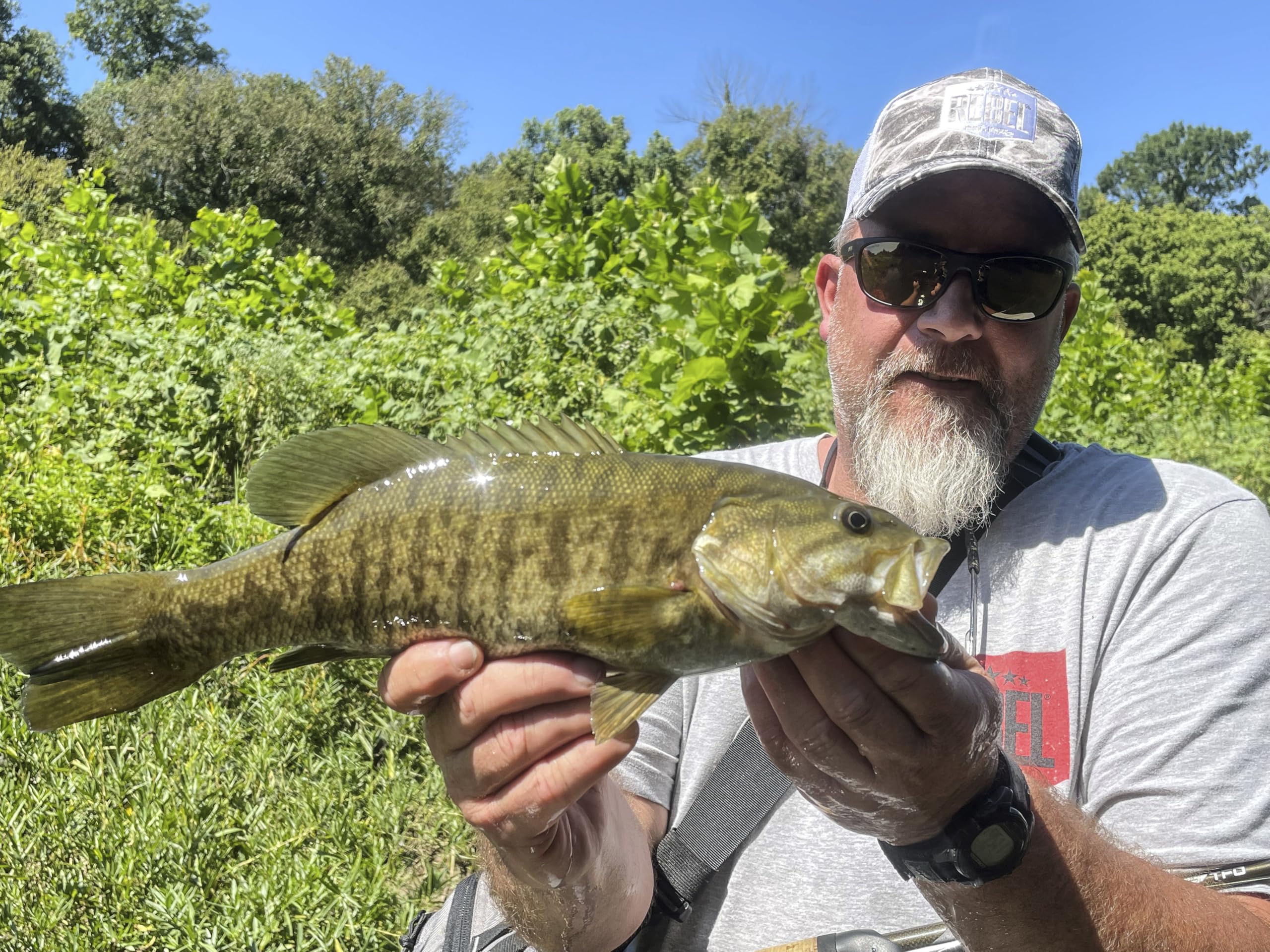 Rebel Creek Craw current bounce demonstration in a real-water scenario