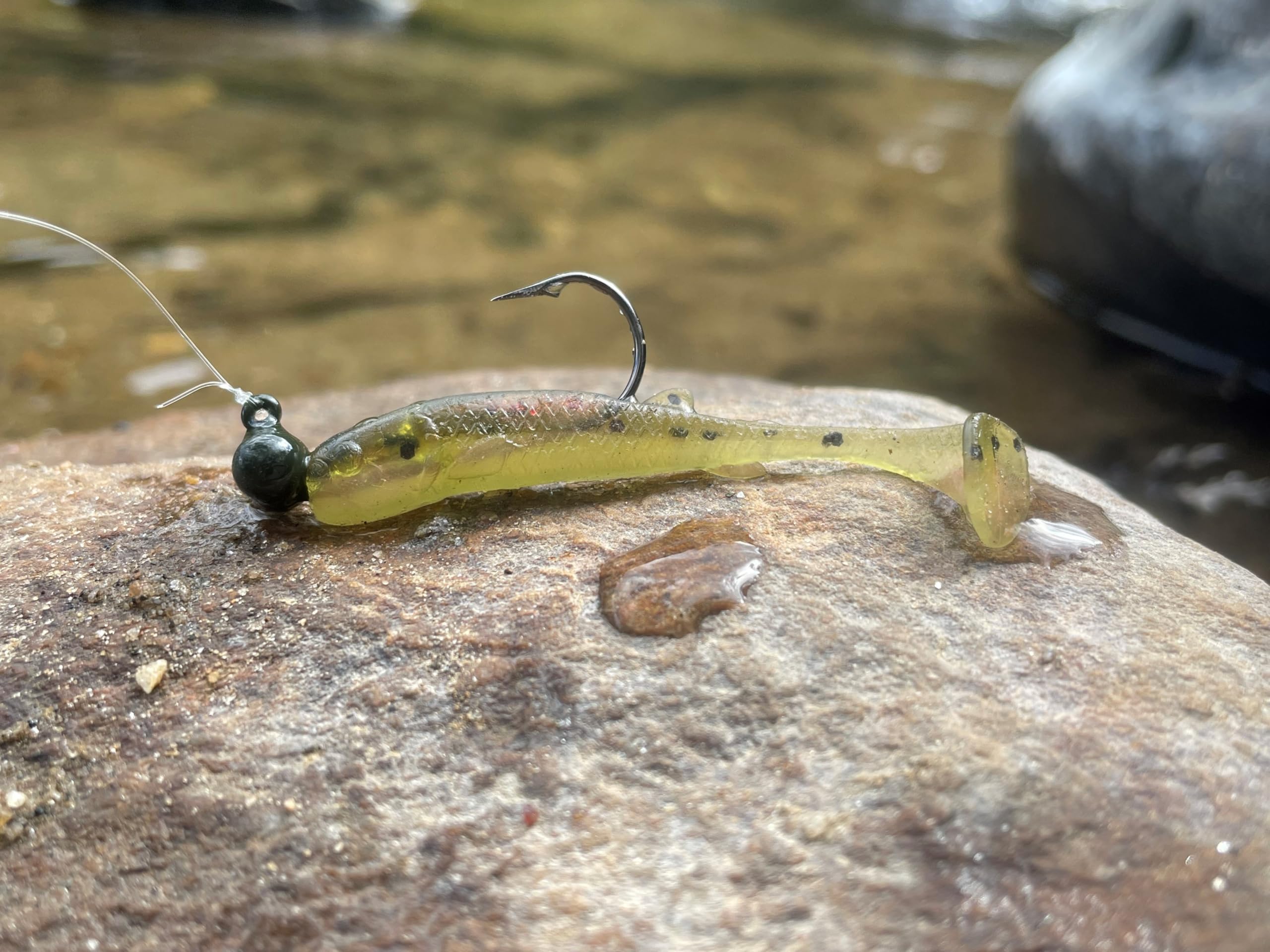 Scent-infused Rebel Lures Shore Shiner highlights attractant in River Pearl.