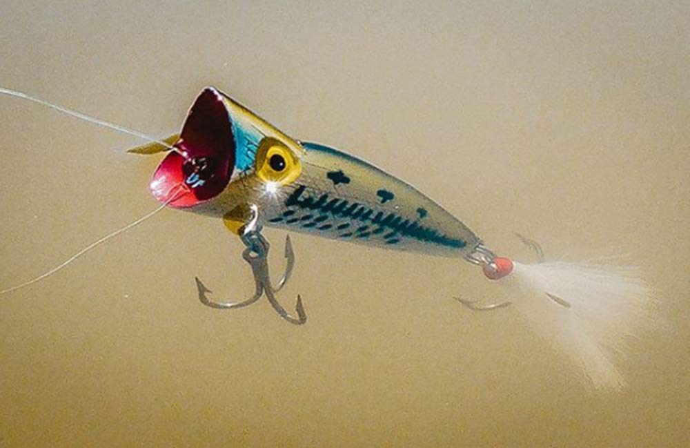 Rebel Super Pop-R lure side view showing XCalibur Tx3 hooks with flash