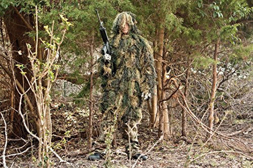 Red Rock ghillie parka front snap closure for quick on-and-off.