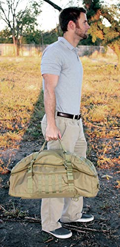 Red Rock Traveler Duffle Pack interior pockets keep valuables secure and easy to reach.