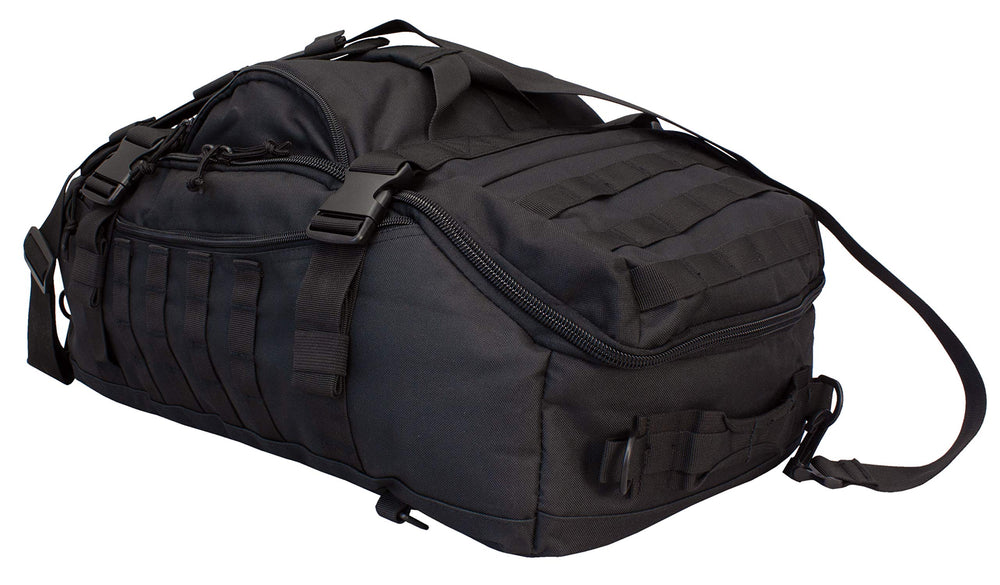 Red Rock Traveler Duffle soft-lined pockets safeguard valuables during travel