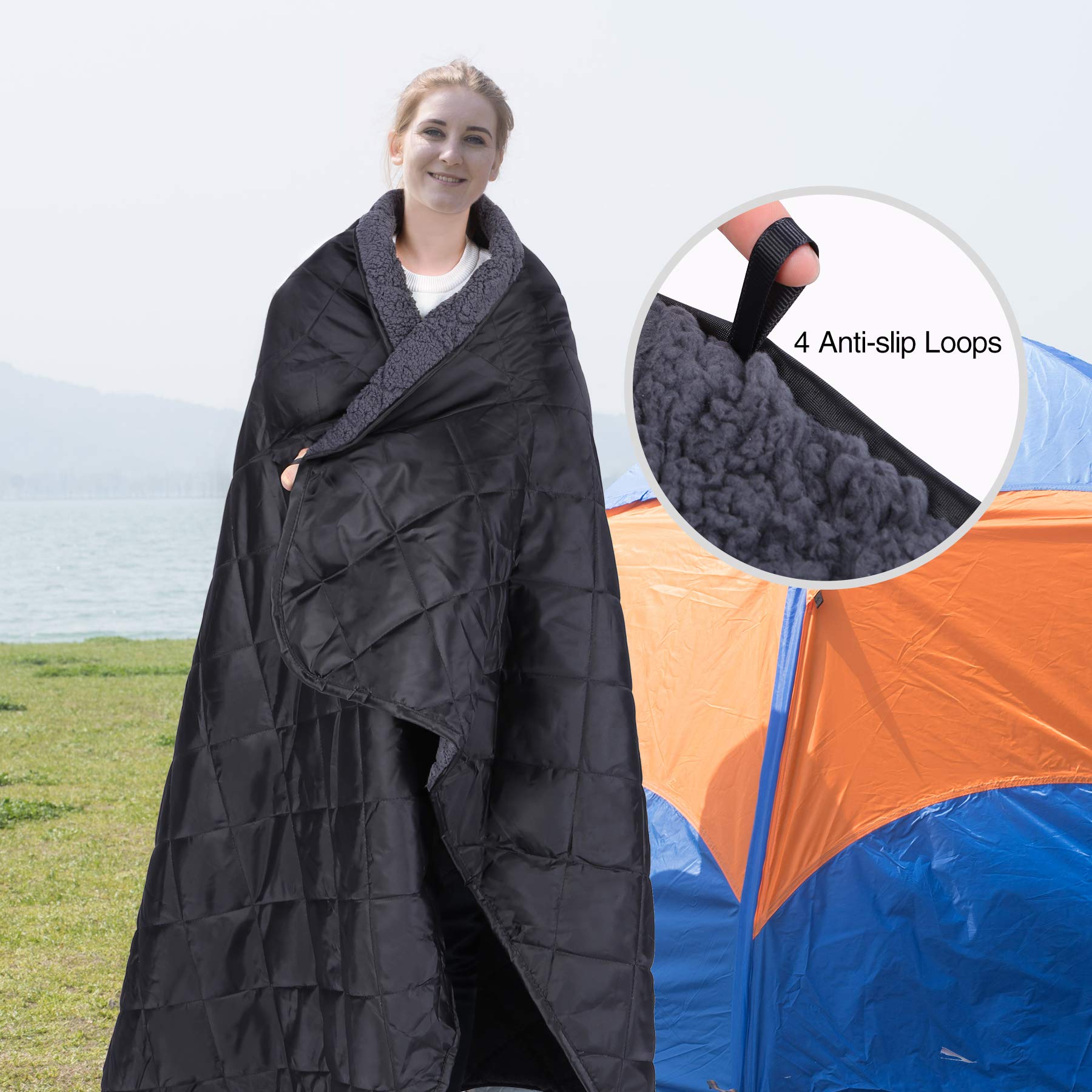 RedCAMP 200x200cm open blanket covers two people for cold outdoor adventures.