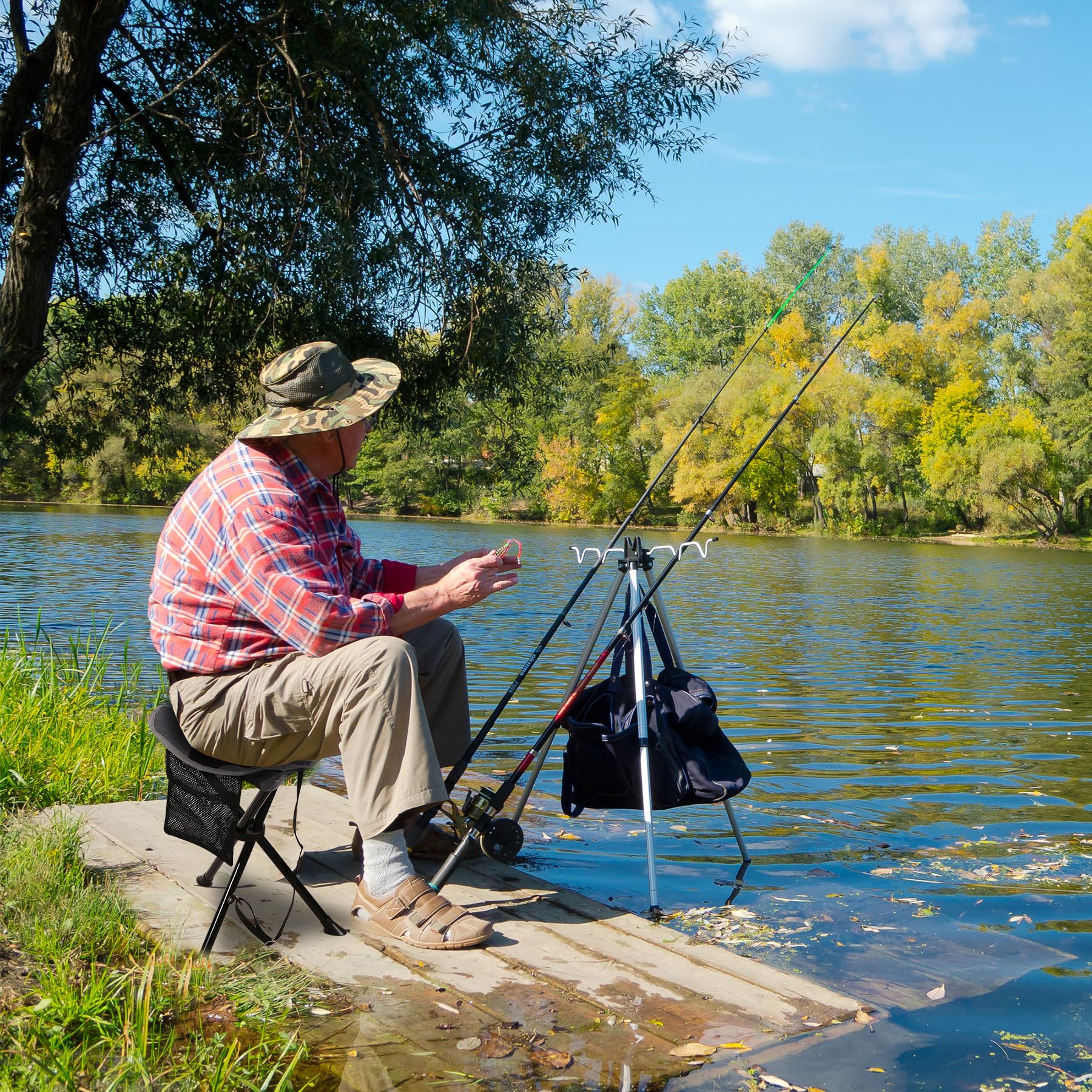 REDCAMP stools with shoulder strap for easy transport