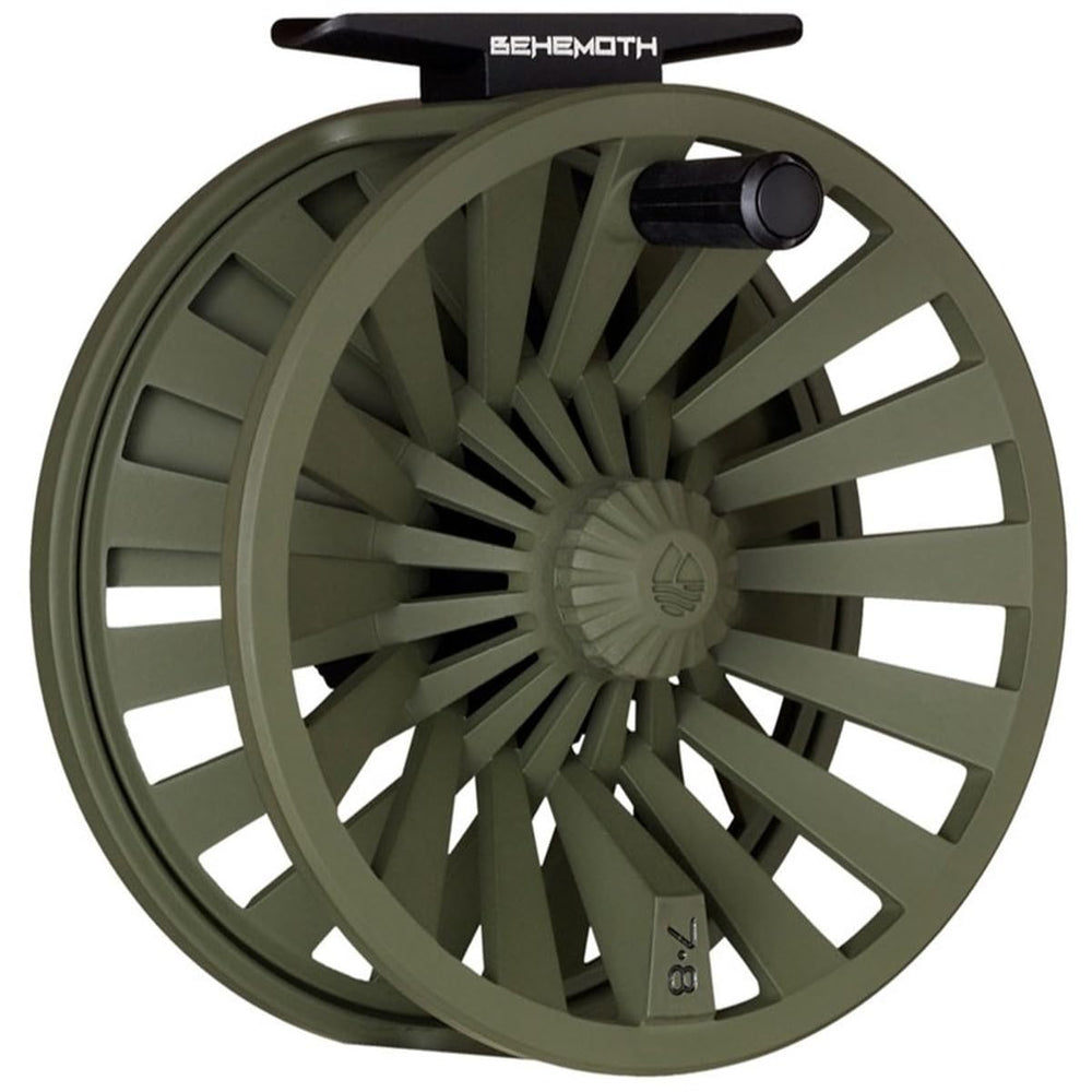 Redington Behemoth large-arbor spool enables fast line retrieval.