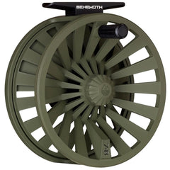 Redington Behemoth large-arbor spool enables fast line retrieval.