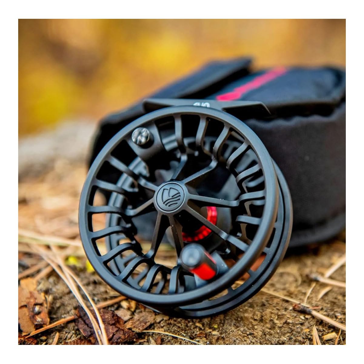Redington Black 3-4 reel backing capacity diagram communicates ample line storage.