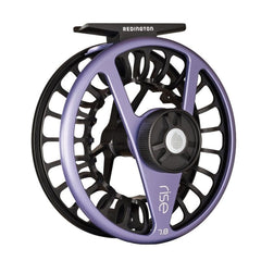 Close-up of the oversized drag knob on Redington Rise III 5/6 olive reel