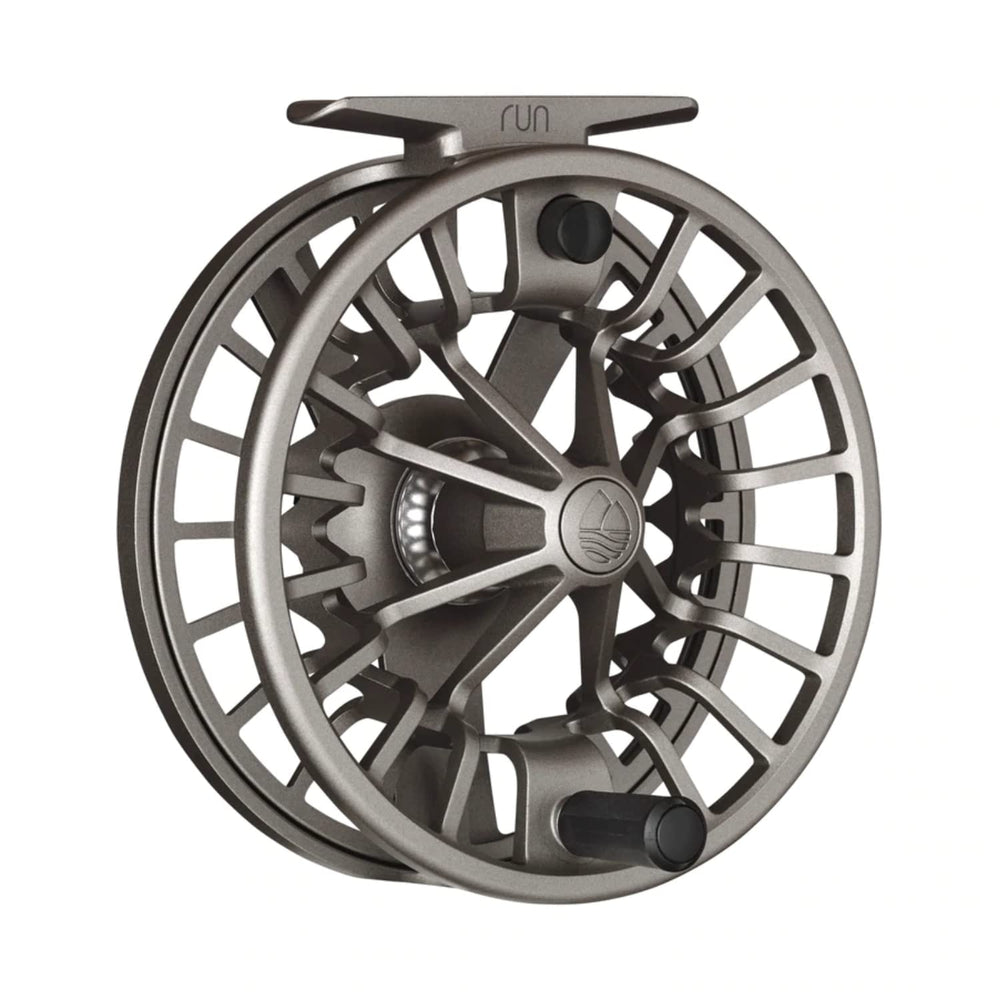 Redington Run fly reel with a lightweight profile ideal for all-day trout fishing.