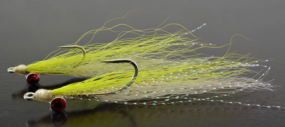Mustad Duratin saltwater hooks show region fishing Clouser Minnow flies held sturdy for tough bites.