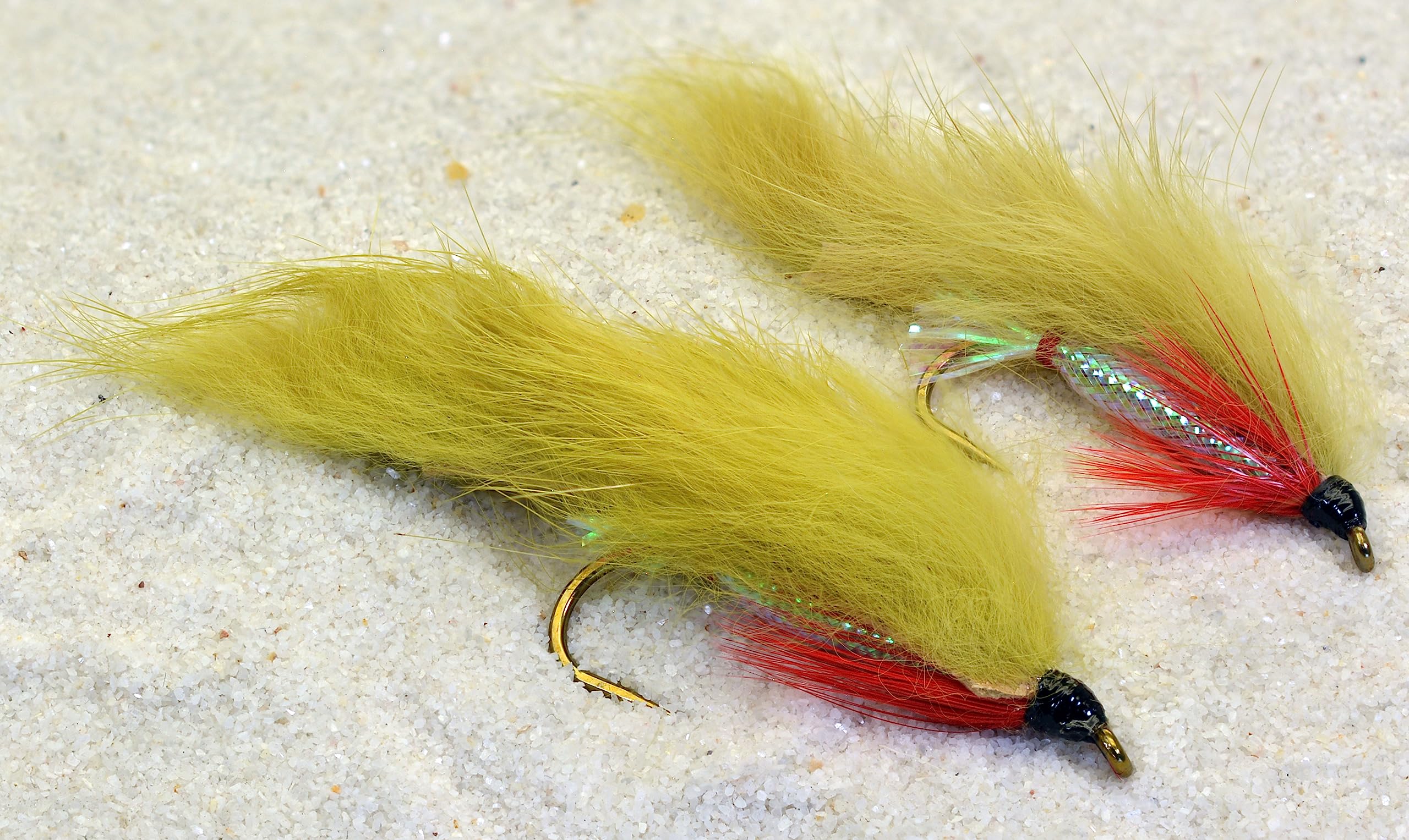 Region Fishing Olive Zonker Streamer head showing motion for lifelike movement.