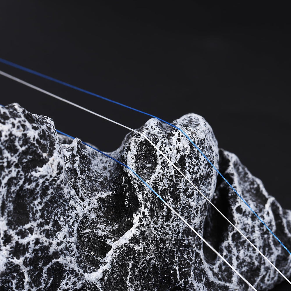 Regum-U GumMAX zero-stretch technical illustration emphasizing responsive hook setting.
