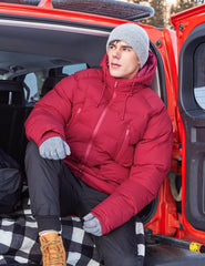 Rejork winter coat long-coverage shot illustrates extended protection against cold winds.