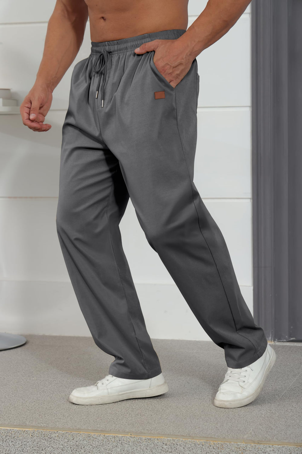 Rela Bota relaxed-fit pants side pocket view ideal for travel and errands.
