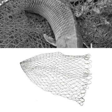 Net with handle attachment