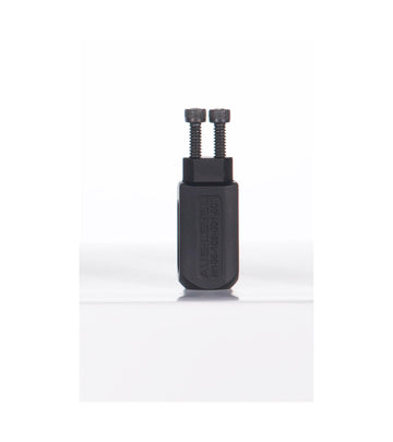 Reptilia Bubble Level Offset Mount anti-cant device aids precise aiming on uneven terrain.