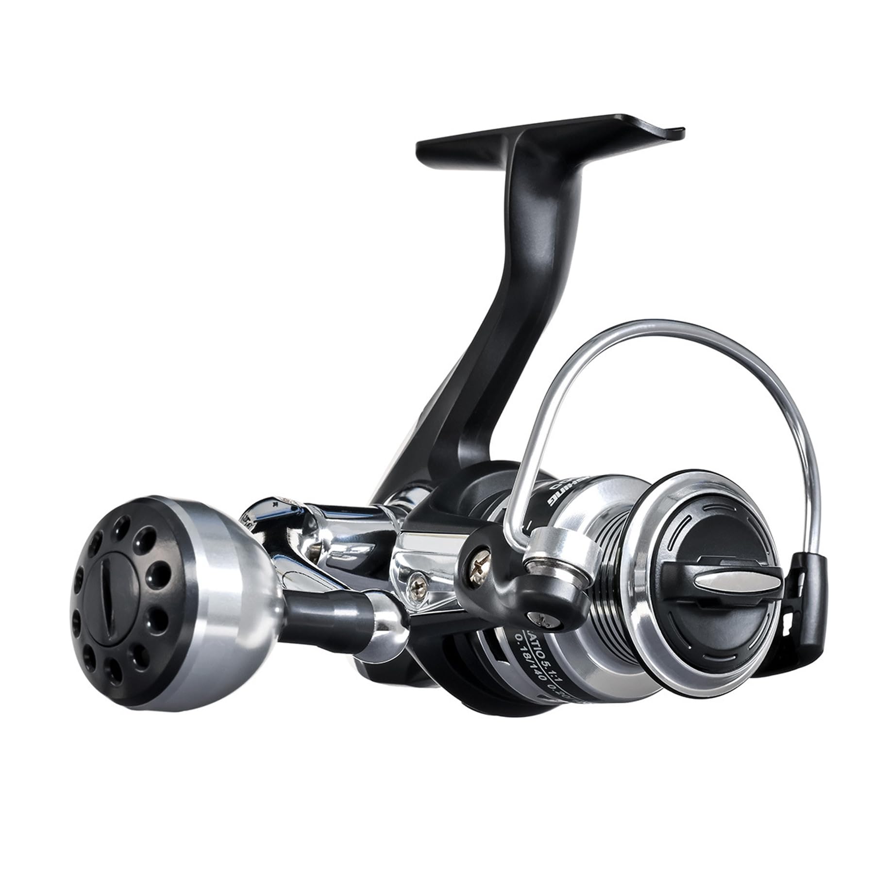 RESTCLOUD spinning reel closeup showing smooth casting
