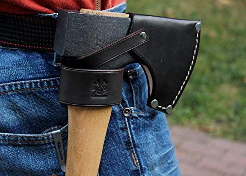 Review Outdoor Gear fast-draw capability with secure retention.