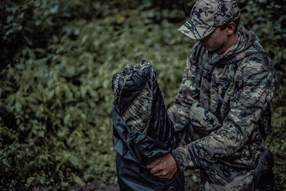 Rhino Outdoors durable build suits rugged outdoor use.