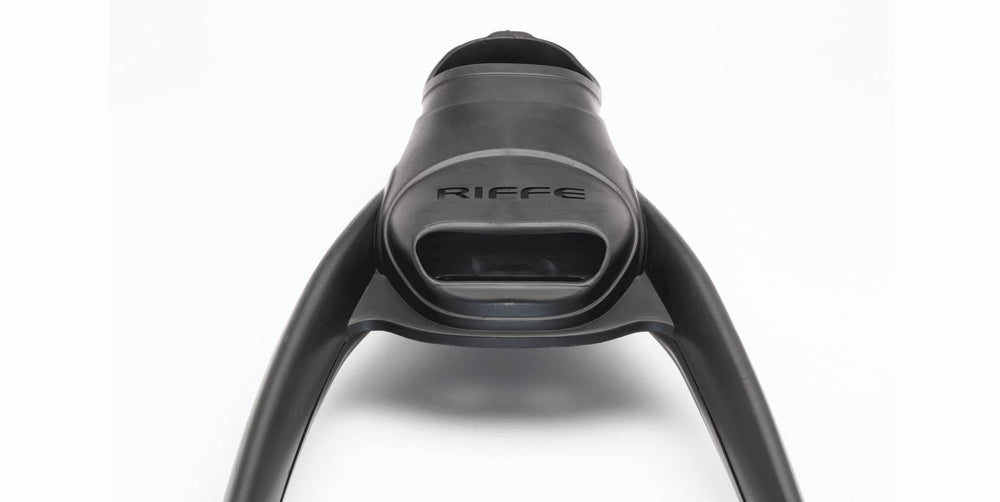 Riffe VELOC fin assembly kit included for easy blade installation