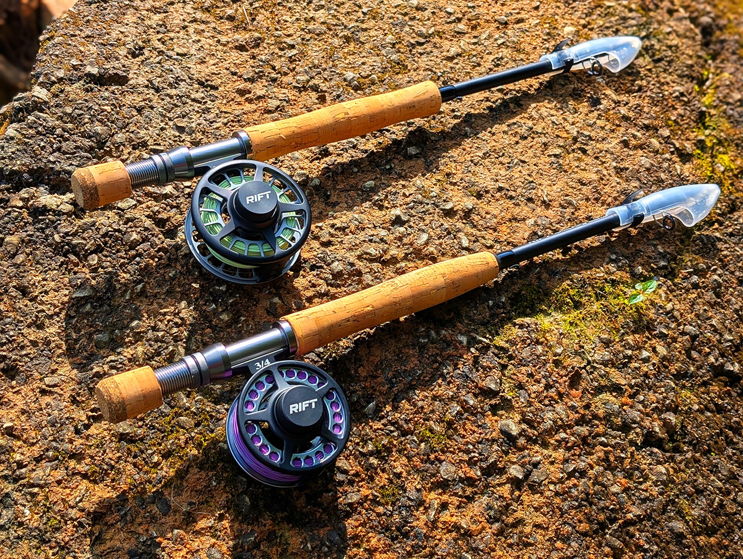Folding hook keeper on the Apache II rod