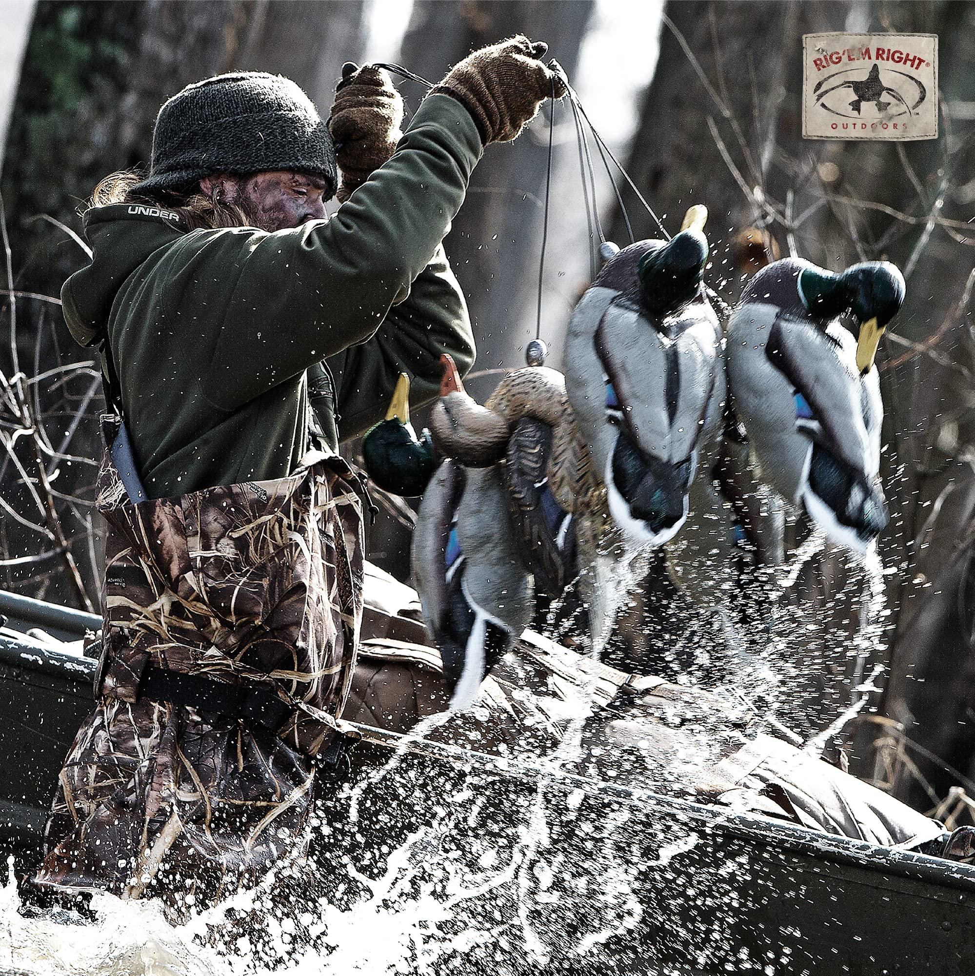 Rig Em Right eight-foot rigs ready for versatile field setups.