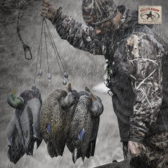 Rig Em Right looped-end storage clip keeps decoys organized.